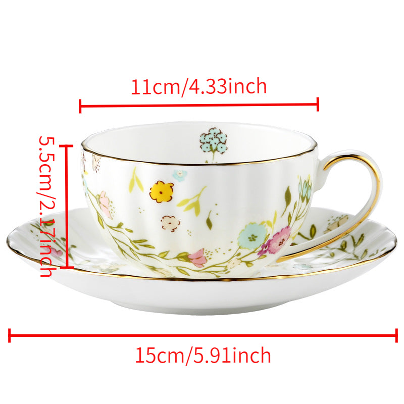 Set of Ceramic Coffee Mugs Shaped Like Pumpkins, Featuring Yellow Floral Designs in an English Style, Perfect for Afternoon Tea at Home. A Luxurious Gift for Women Who Love Tea And Coffee