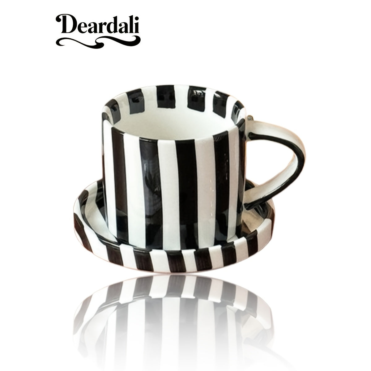 INS Style Striped Ceramic Coffee Cup And Saucer Set Featuring a Minimalist Vertical Stripe Design, Aesthetically Pleasing for Enjoying Beverages. This Home Drinkware Set Is Perfect for Lattes, American Espresso, And Tea