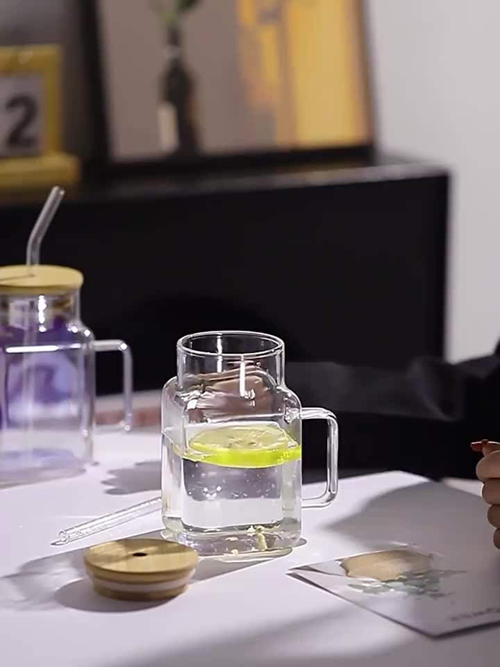 Square Glass Cup, Wedding Gift Design, Daily Use Gift, Cute Transparent Glass Cup, Gift Design, Modern Style Tea Drink Cup, Gift Choice, Suitable for Beer, Iced Coffee, Cute Glass Cup Perfect for Soda Boba Tea Cocktails, Includes Straw and Cup Lid